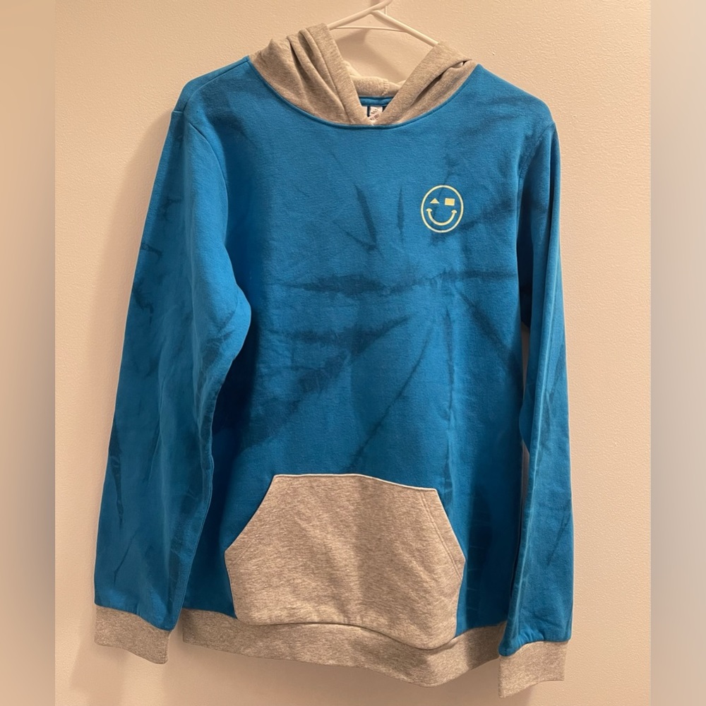 NWT boys hoodie, size xl